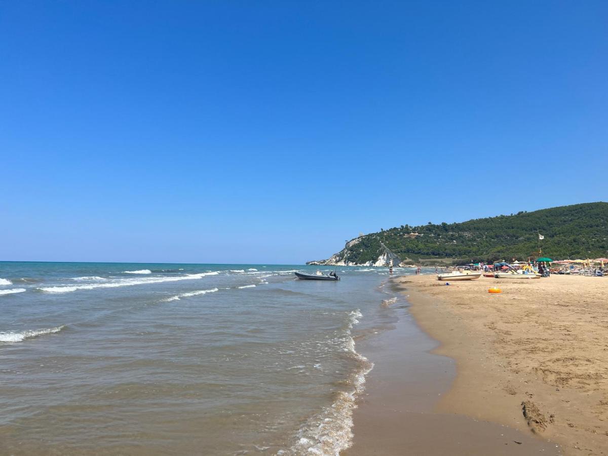 Casa Vacanze Refugium & Lounge Ferienwohnung فيكو دل غراغانو المظهر الخارجي الصورة